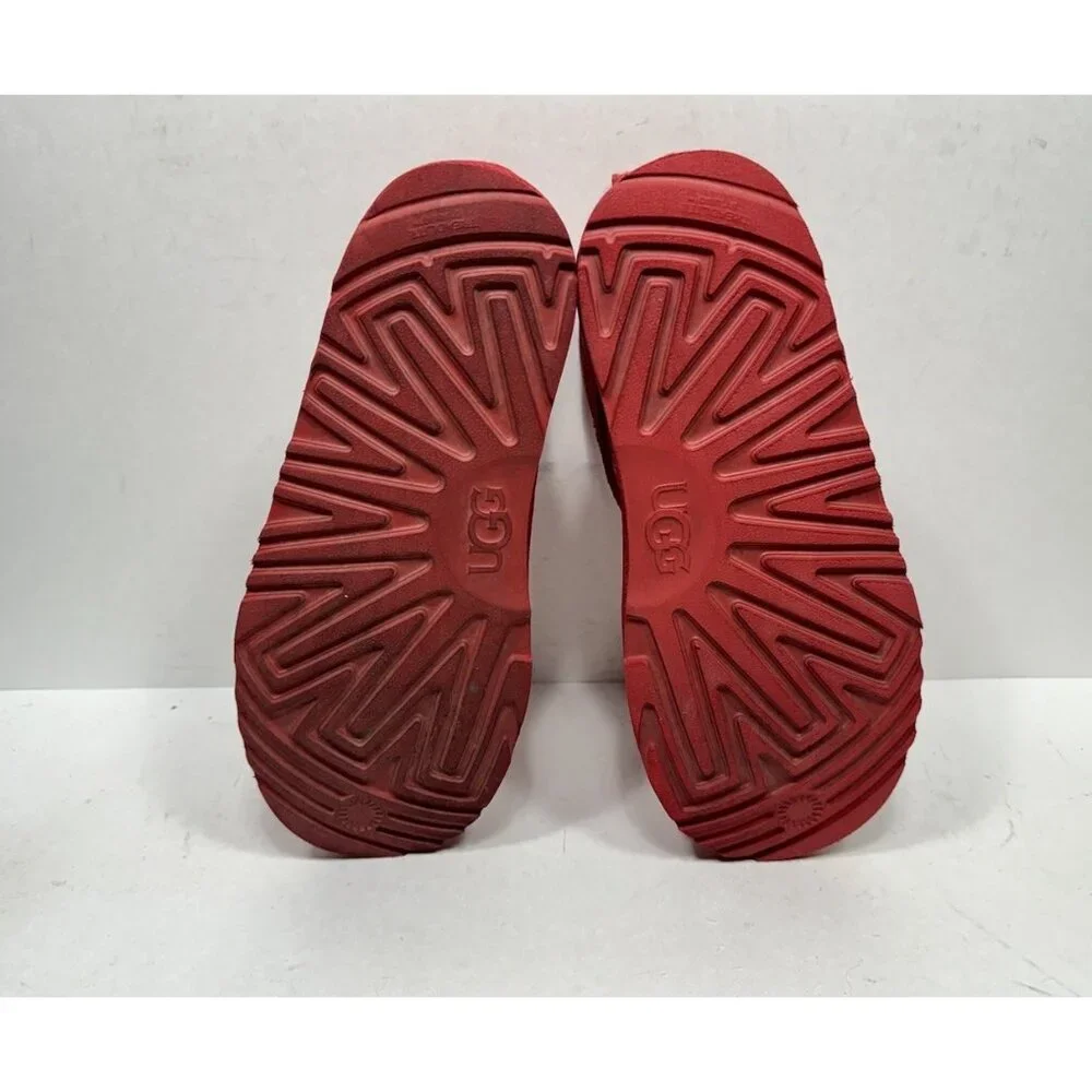 Ugg x Elmo Neumel II 2‎ Boots 1127431K Red Suede Kids Size 3 Sesame Street